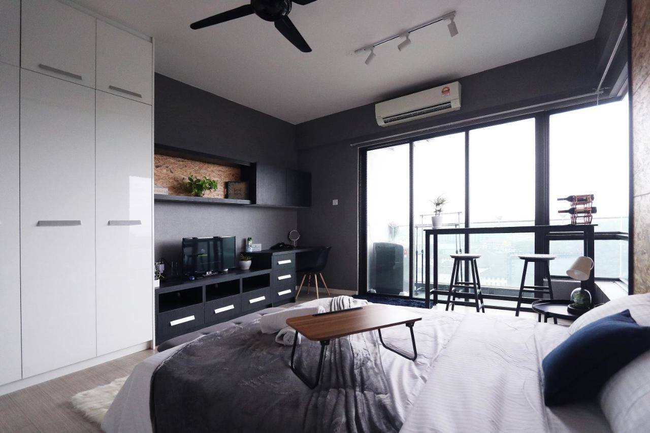 Appartamento Lily & Loft - The Grand Sofo, Petaling Jaya Esterno foto