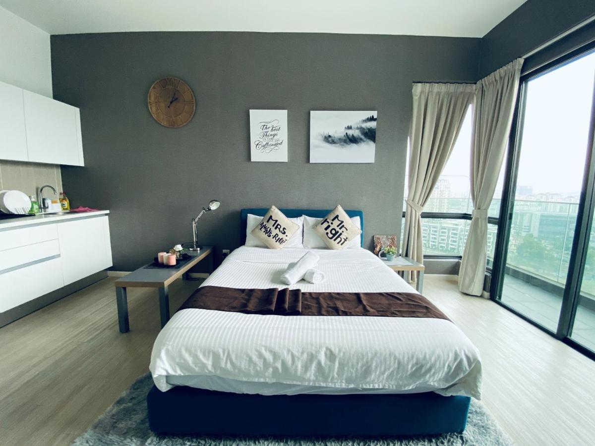 Appartamento Lily & Loft - The Grand Sofo, Petaling Jaya Esterno foto