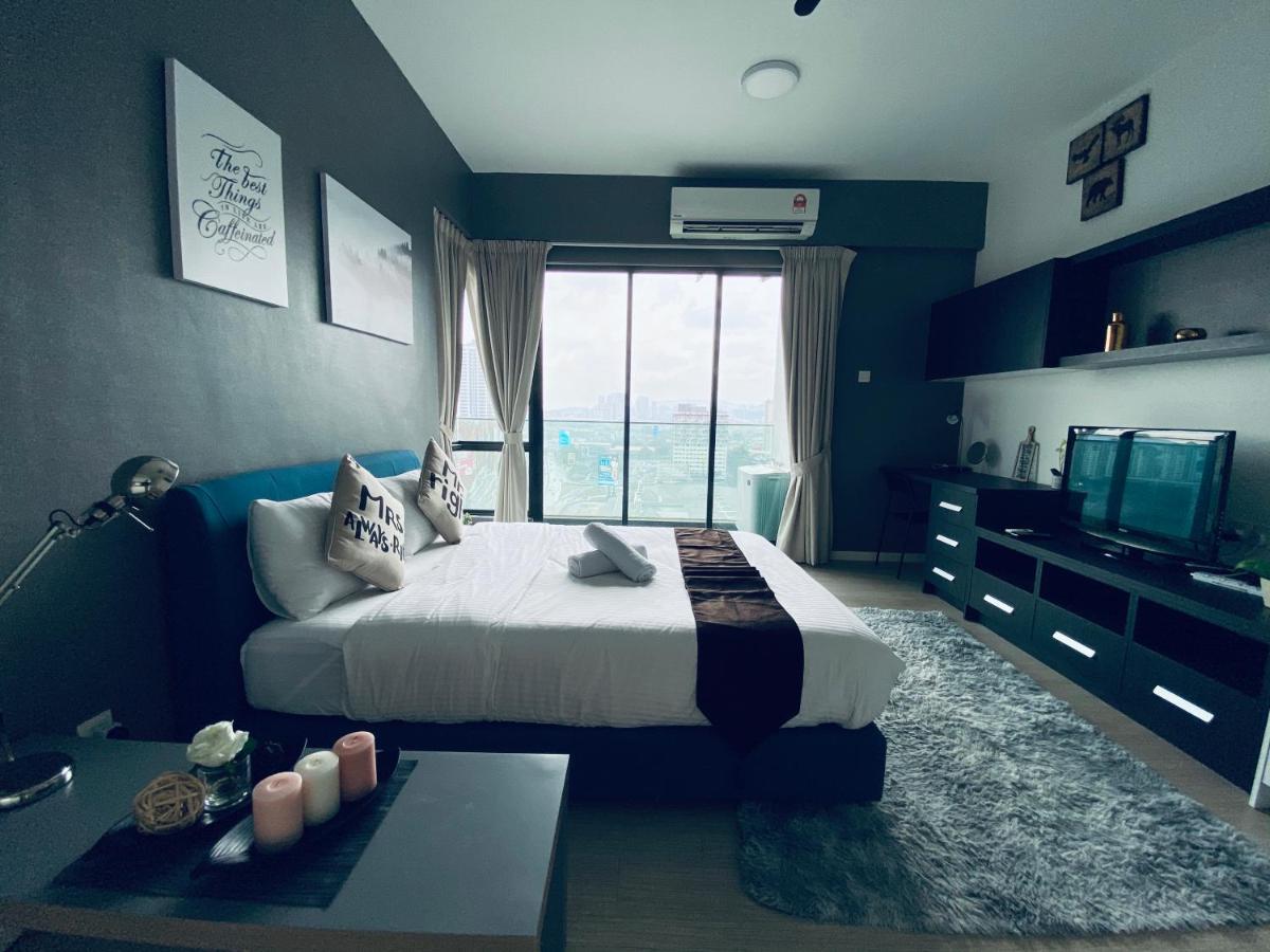 Appartamento Lily & Loft - The Grand Sofo, Petaling Jaya Esterno foto