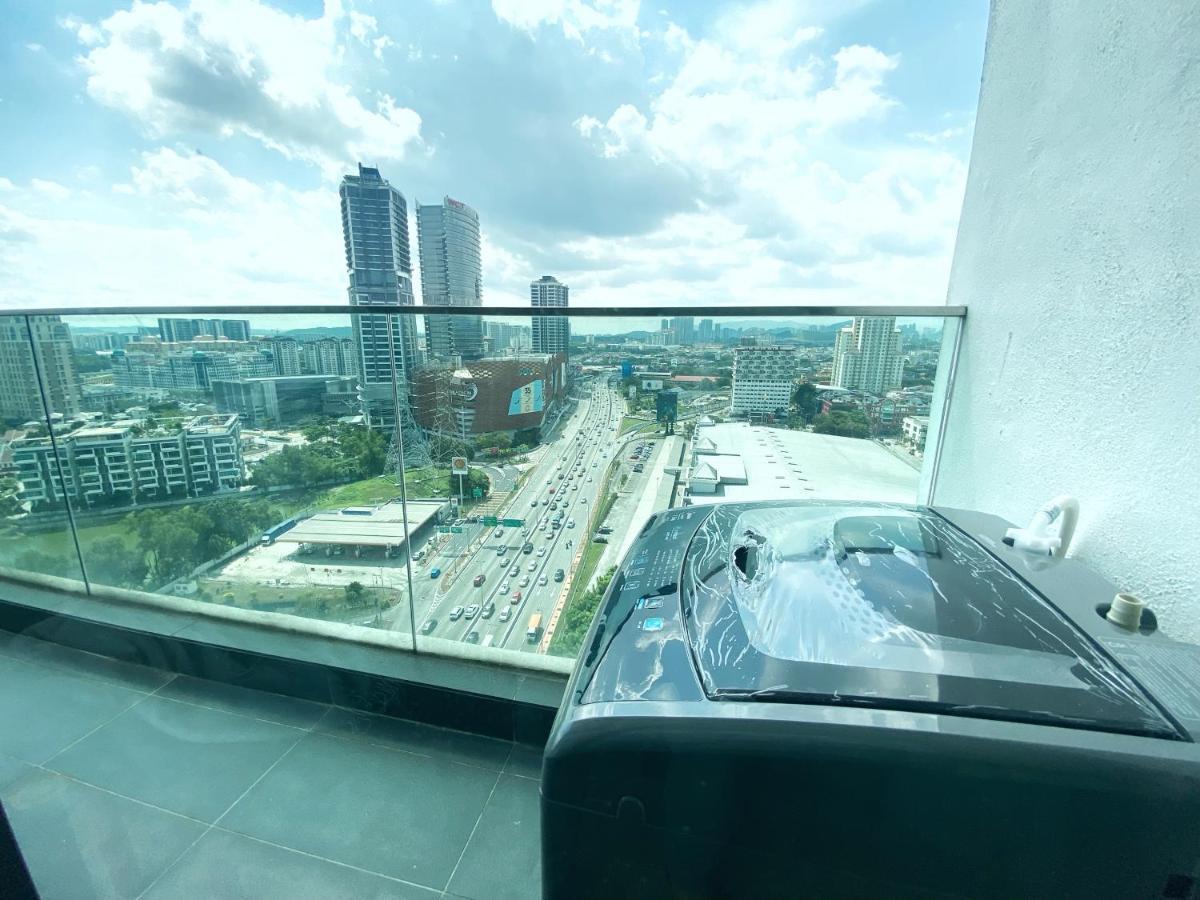 Appartamento Lily & Loft - The Grand Sofo, Petaling Jaya Esterno foto