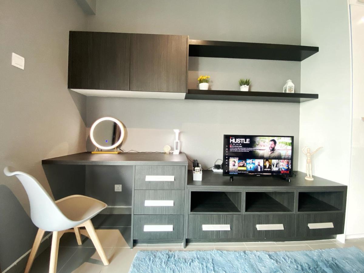 Appartamento Lily & Loft - The Grand Sofo, Petaling Jaya Esterno foto