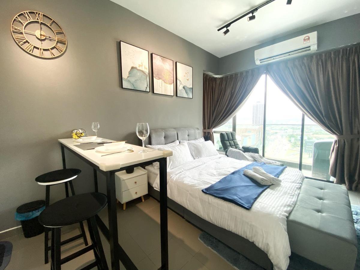 Appartamento Lily & Loft - The Grand Sofo, Petaling Jaya Esterno foto
