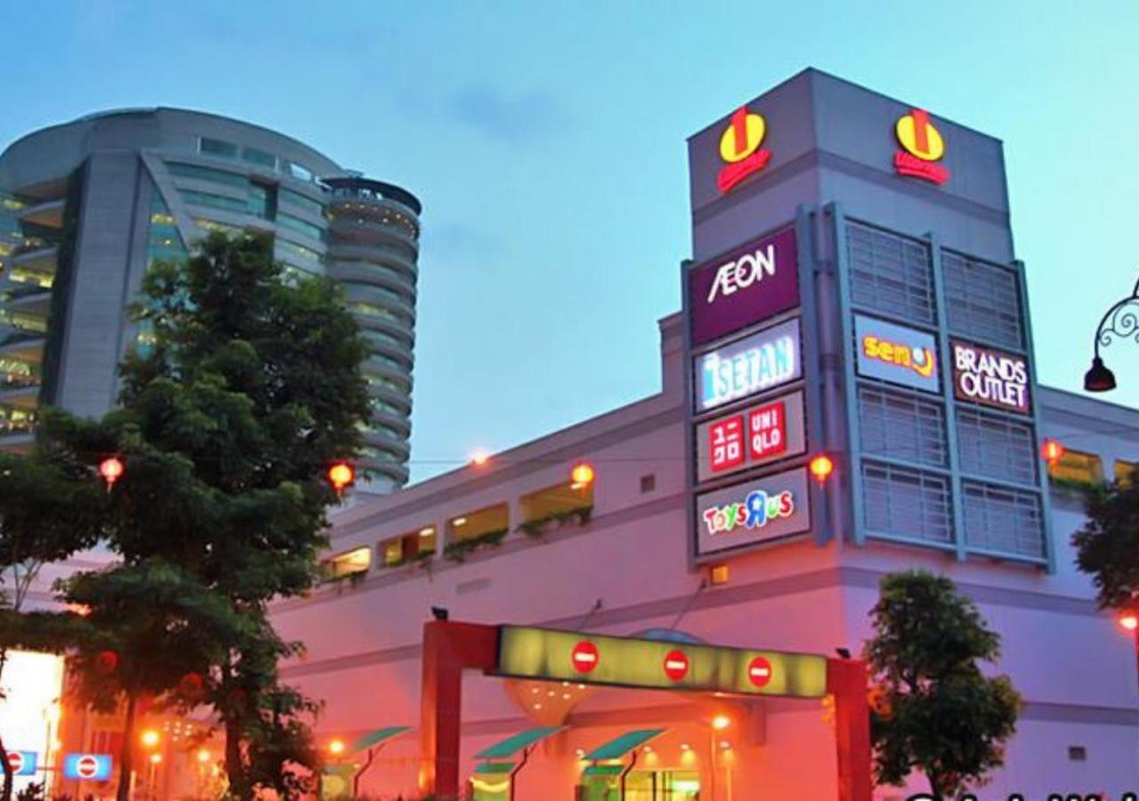 Appartamento Lily & Loft - The Grand Sofo, Petaling Jaya Esterno foto